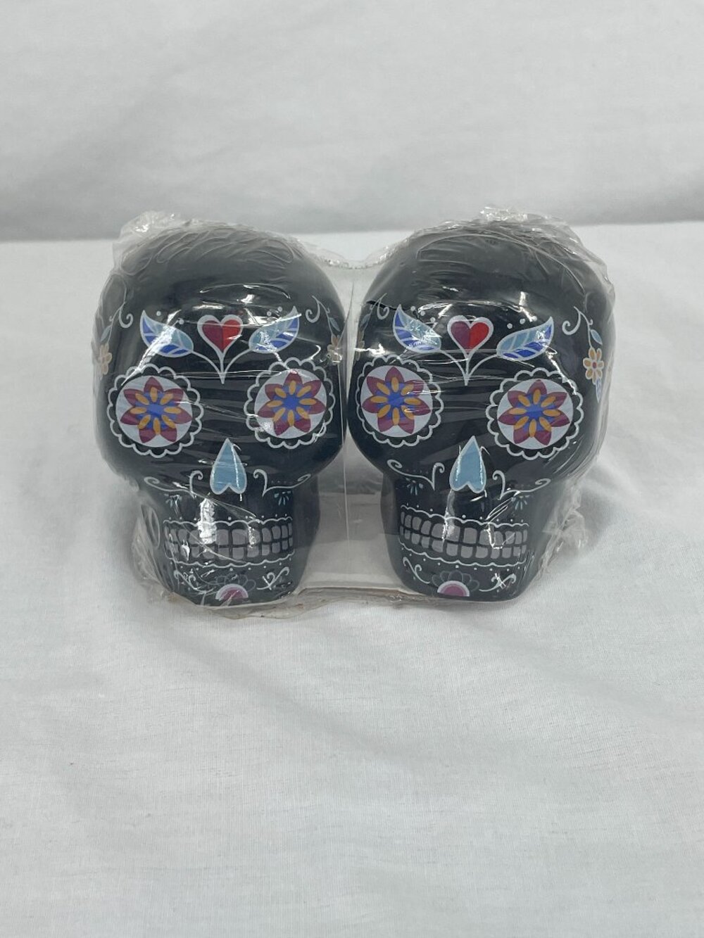 Day of the Dead Sugar Skull Salt and Pepper Shakers
